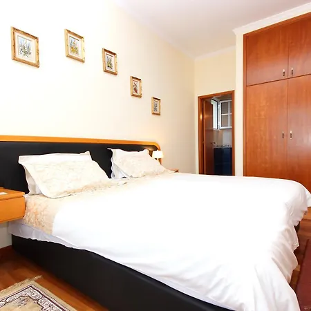 Casa Dos Sonhos * Santa Cruz (Madeira)